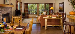 Village-3bed-Condo_LivingRoom-Dining660x300.jpg